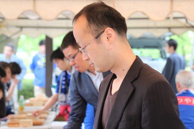 ４年目となったNDスタでの将棋×サッカーコラボイベント。今回は遂に将棋界有数のサッカーファンである渡辺明竜王の参加が実現した。